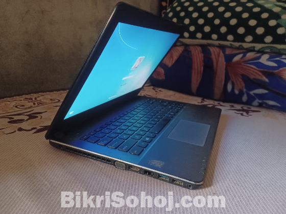 ASUS